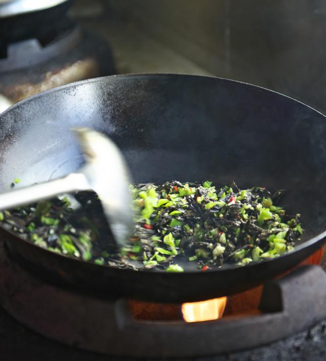 圖片關鍵詞 國家蘑菇地理:中國哪里的蘑菇最好吃?